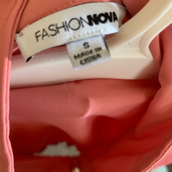 Fashion Nova Cropped Bomber Jacket Mauve - Picture 4 of 5